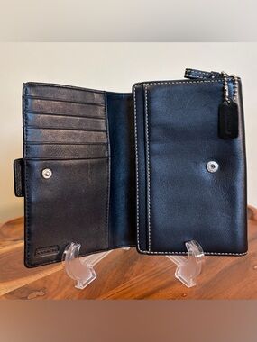 Coach Soho Buckle Bifold Wallet Black NWOT - Gem